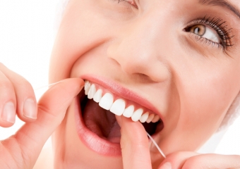 Diş taşlarını temizletmek zararlı mı?